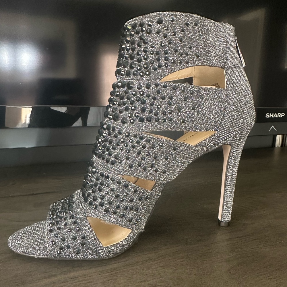 Sparkly stiletto heals